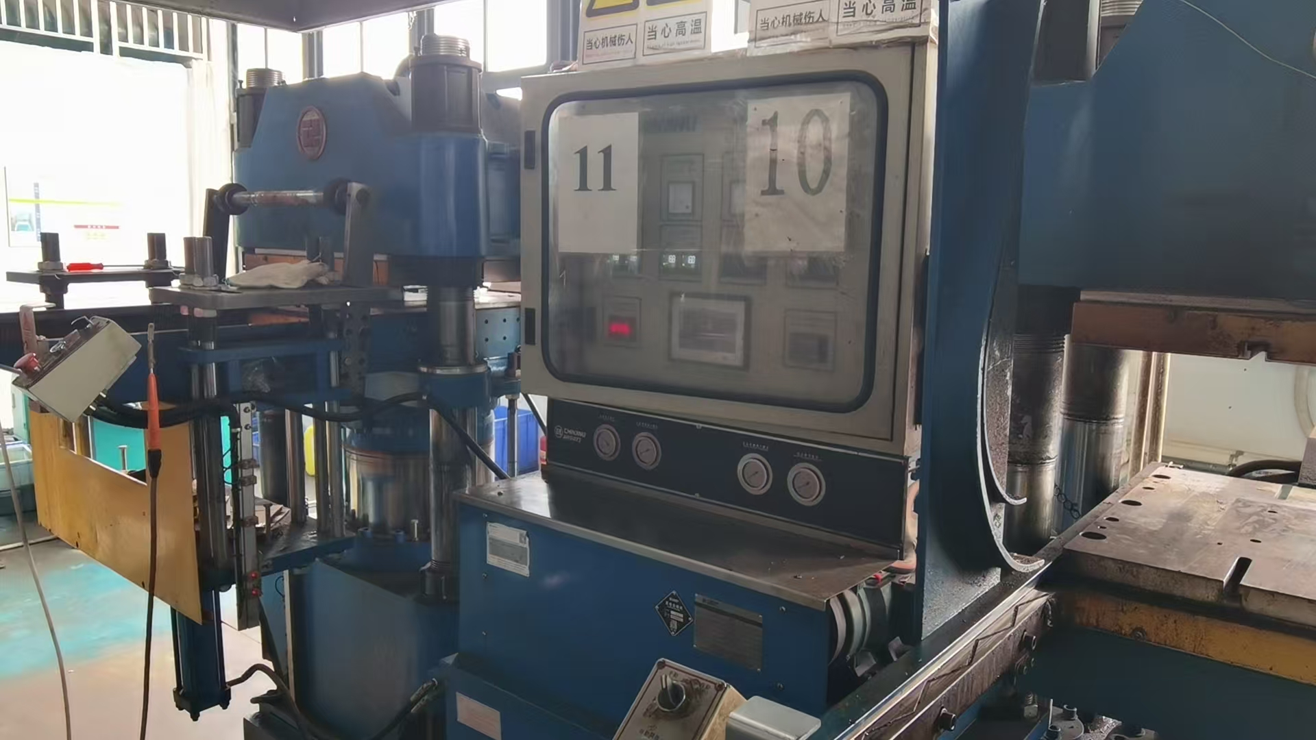 Best practices voor het onderhoud van rubber uithardingsmachine en probleemoplossing