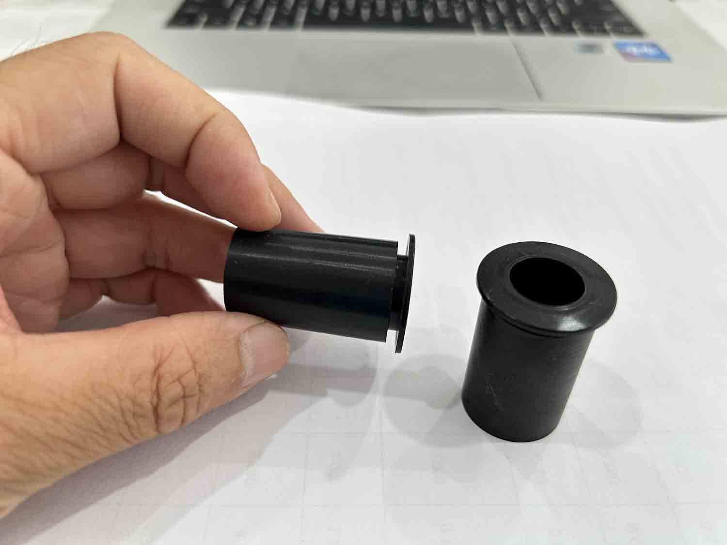 Aangepaste radar siliconen beugel | 50 Shore A, weerbestendig en UV-resistent